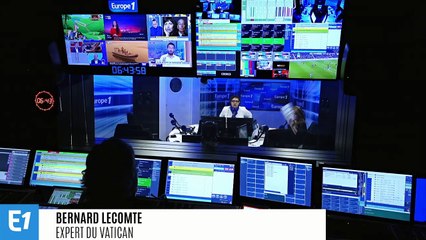 "Depuis Benoît XVI, tous les papes sont appelés à démissionner" affirme Bernard Lecomte, expert du Vatican