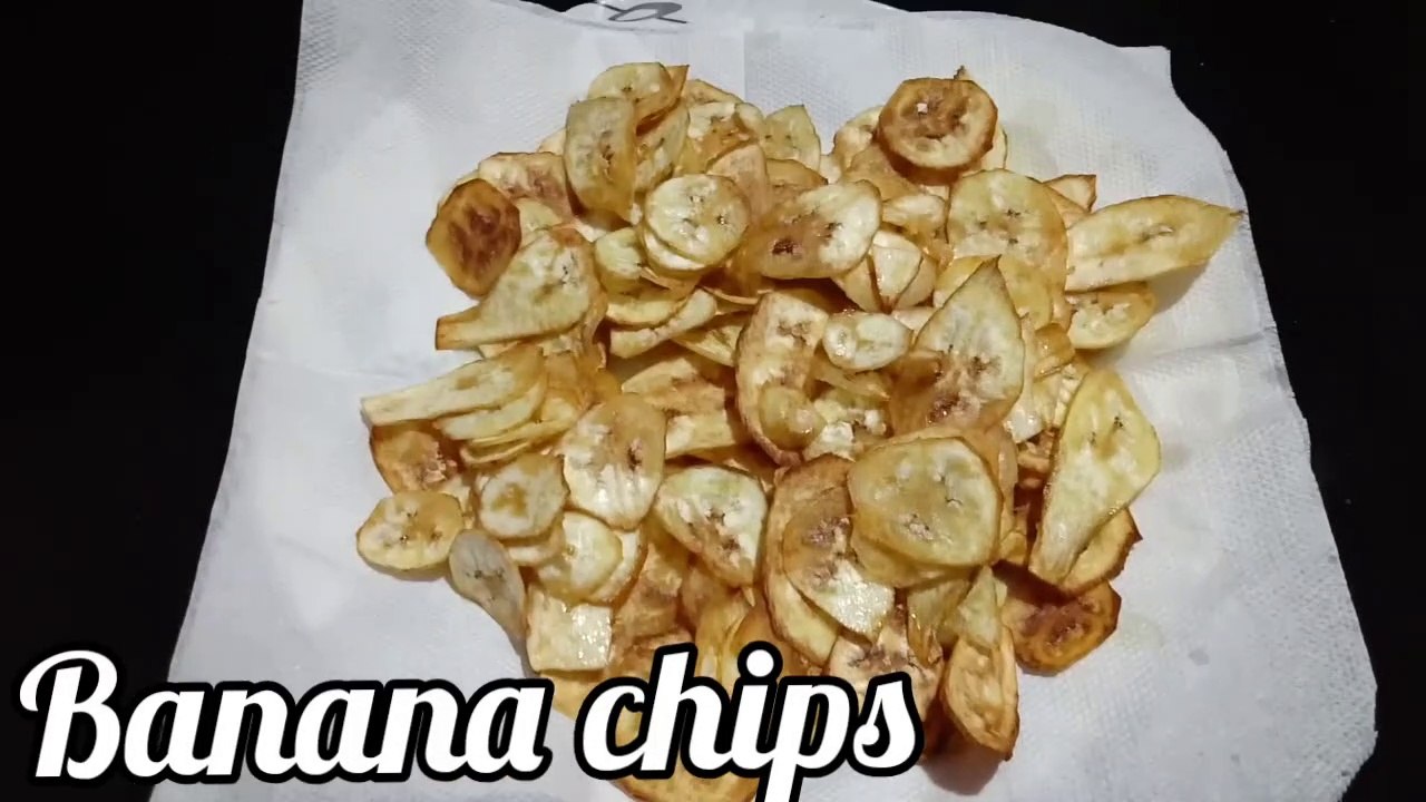 Simple method to make Kerala's famous banana / banana chips at home./केरला के प्रसिद्ध केले/बनाना चिप्स घर पर बनाने की सरल विधि |