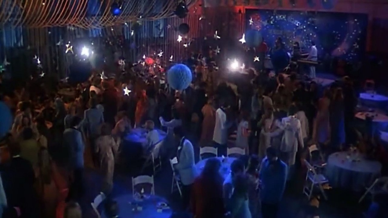 Carrie, a Estranha (Carrie, 1976) † Trailer