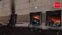 Un incendio en una nave industrial de Madrid devora 5000 metros cuadrados