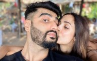 New Year 2020 Malaika Arora Plants A Kiss Of Love On Boyfriend Arjun Kapoor Cheek New Year Just Got Better