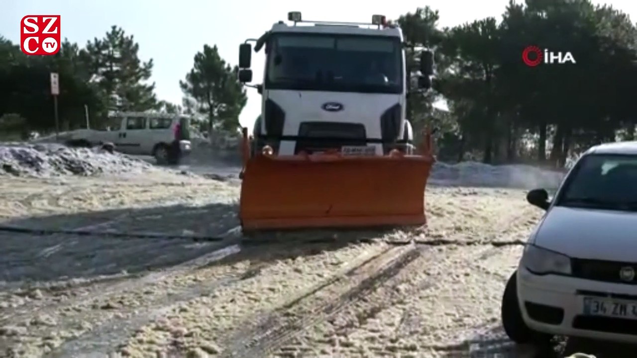 Kar yağışıyla beyaza bürünen Aydos Ormanı havadan görüntülendi