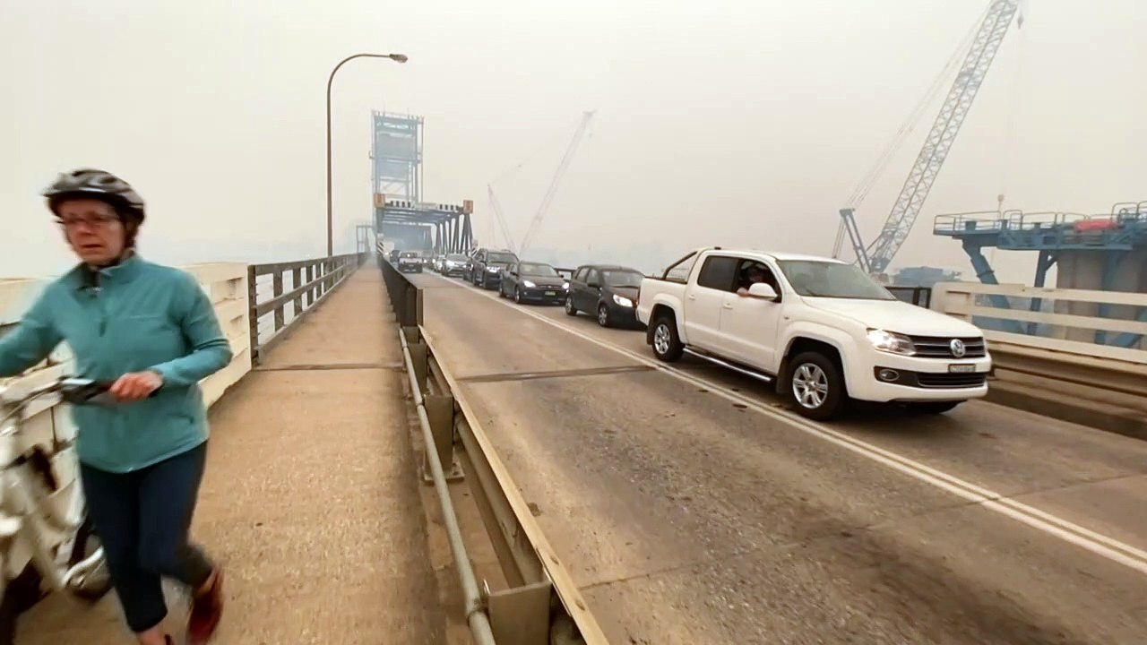 Urlauber in Australien sollen Brandgebiete binnen 48 Stunden verlassen