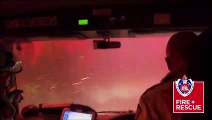 La Armada de Australia se prepara para rescatar a 4.000 personas