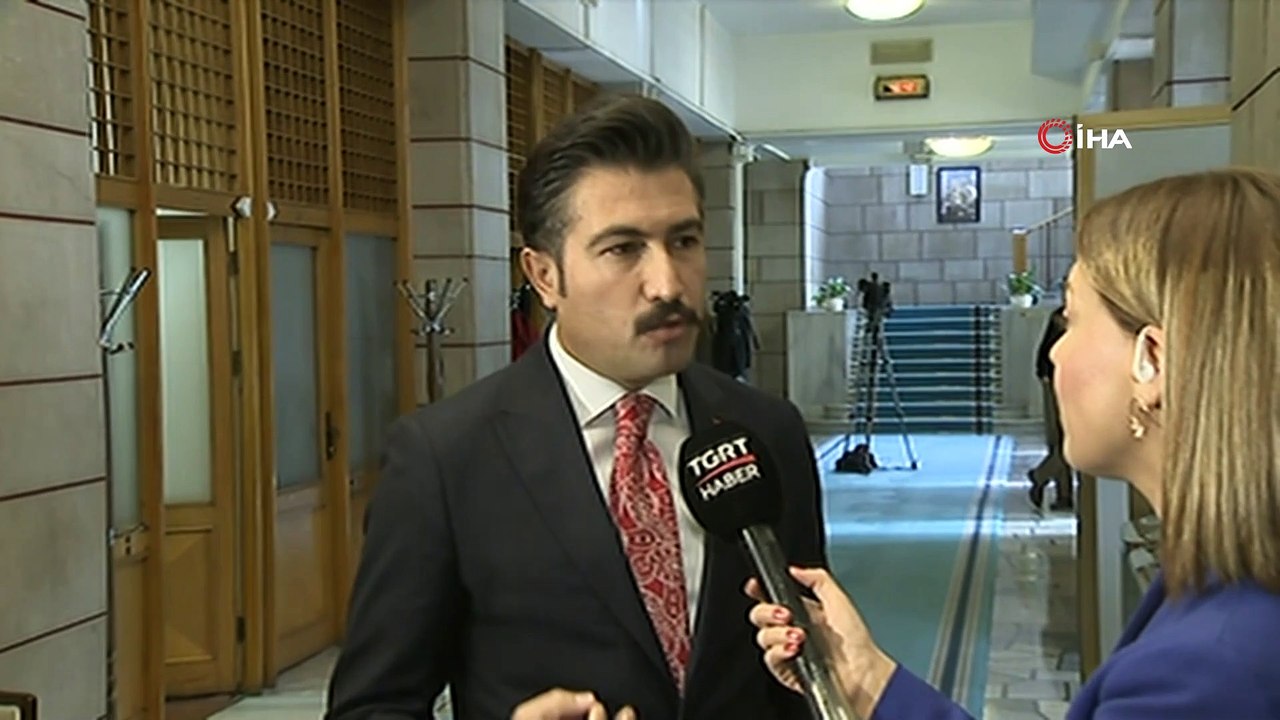 AK Parti Grup Başkanvekili Cahit Özkan:' Buna şaşırmadık. Belirli bir anlayışla belirli çıkar odaklarının maalesef sürekli sözcülüğü yapan siyasi anlayıştan farklı bir netice beklemezdim. Destek verseydi şaşır