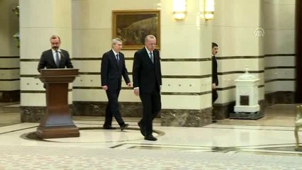 Cezayir Büyükelçisi Adcabi, Erdoğan'a güven mektubu sundu