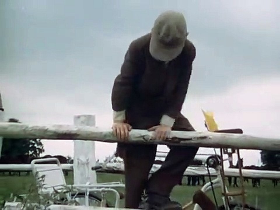 Už zase skáču přes kaluže.avi