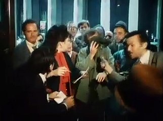 Bananas (1971) - Trailer (english)