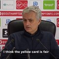 Jose Mourinho explique (à sa manière) pourquoi il méritait un carton jaune