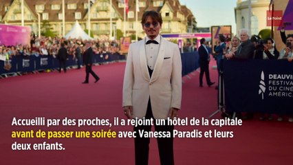 Johnny Depp a réveillonné avec son ex Vanessa Paradis