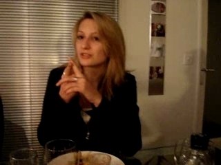 isabelle en pleine reflexion