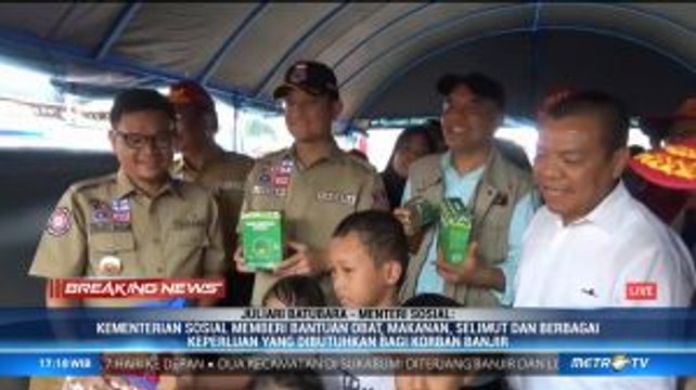 Mensos Beri Bantuan Langsung ke Korban Banjir Pondok Gede