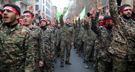 İran'da Donald Trump'a olan öfke dinmiyor: Kellesini getirene 80 milyon dolar ödül var