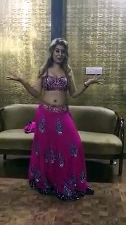 ایسی کمال کی ویڈیو آپ نے کبھی نہیں دیکھی ہو گی،، دیکھیں اور شئیر لازمی کریں نئے ویڈیو دیکھنے کیلئے پیج لائک کرو