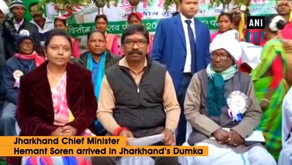Jharkhand CM Hemant Soren offers prayers at 'Pagla Baba' temple