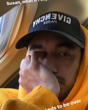 Flight Attendant Commits Crime Against Humanity By Singing Not One But TWO Christmas Carols While in Air