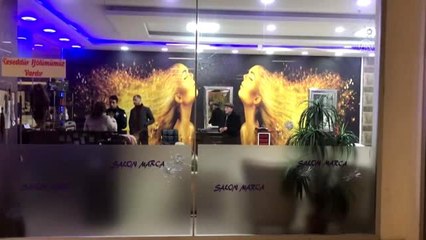 Beylikdüzü'nde bir AVM'de silahlı saldırı