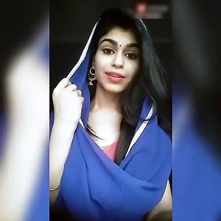 Dumb girl telling funny stuff funniest video comedy video funniest video on internet ultimate comedy