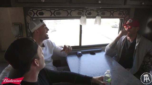 Spittin' Chiclets Takes Los Angeles - Behind The Scenes Of The West Coast Wagon Tour