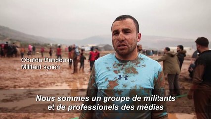 Syrie: match de football dans la boue pour des enfants déplacés