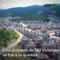 Dron graba este pueblo fantasma con más de 580 castillos al estilo Disney
