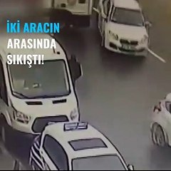 İstanbul Sultanbeyli'de savrulan araç yoldaki adama çarptı
