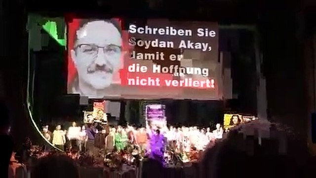 Beethoven'ın doğum yıldönümünde Fidelio müzikali perdeyi Ahmet Altan ile açtı, Selahattin Demirtaş ile kapattı