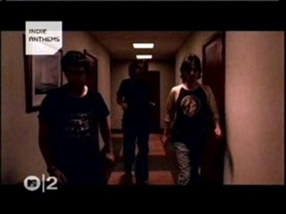 Supergrass - Moving