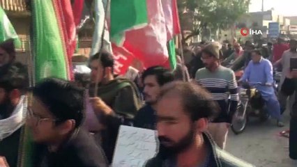 - Pakistan'da Şii gruplardan ABD karşıtı yürüyüş