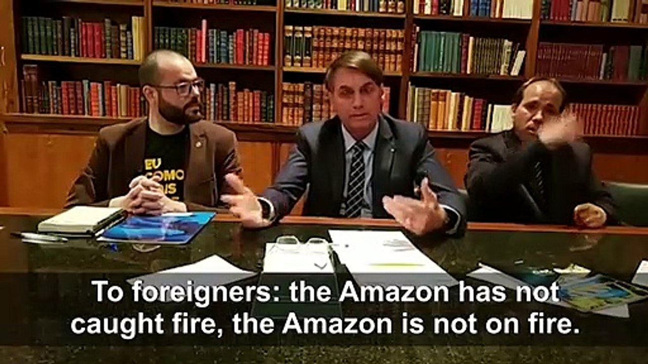 Brazil criticizes Macron over fires in Australia