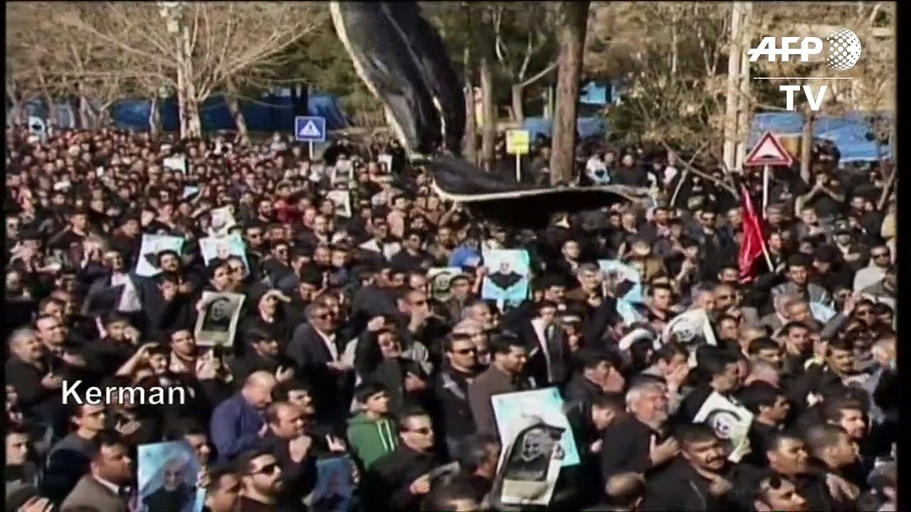 Iran: des dizaines de milliers de manifestants à Kerman