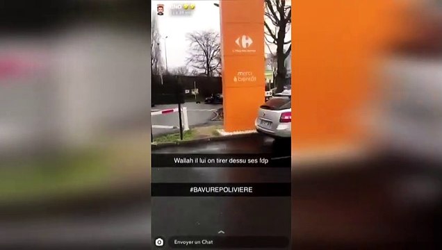 Al menos un muerto por un apuñalamiento a las afueras de París