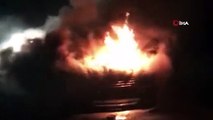 Bingöl’de otomobil alev alev yandı
