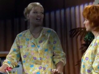 Reba - S 2 E 4 - Reba Works for Brock