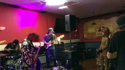Guilty Giraffe at Barney McNabbs from 9/28/19 - Part 1
