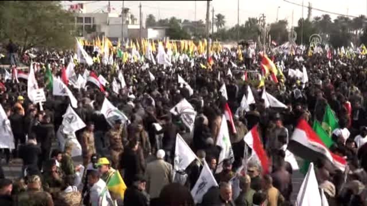 Irak'ta Süleymani ve el-Mühendis için cenaze töreni (2)