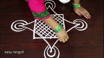 Amazing and cute rangoli kolam designs for daily routine - Muggulu with 5x1 dots