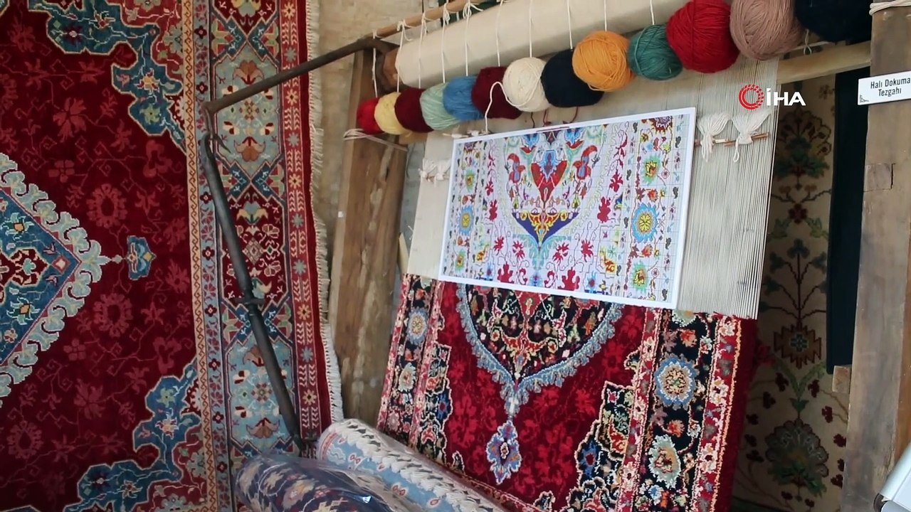 Dünyada kendi adıyla anılan tek halı ‘Uşak halısı’