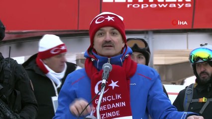 Gençlik ve Spor Bakanı Mehmet Muharrem Kasapoğlu: 'Gençlerimiz bizim en büyük varlığımız, en büyük teminatımız, her şey onlar için ve yarın da onlarla bu kutsal yürüyüşte omuz omuza yürümek bize ayrı bir güç, heyecan verecektir.'