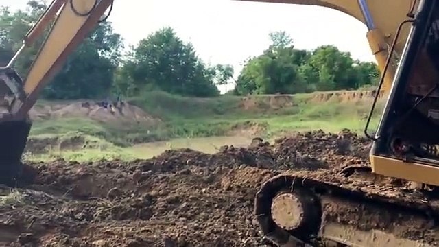 Excavator Catches Biggest Snake While Excavator Digging The Ground Snake Attack Excavator