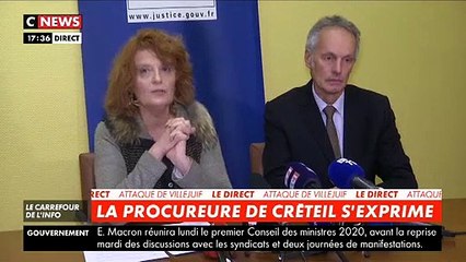 Villejuif - Procureure: "L'agresseur a crié allahou akbar et a épargné une première personne musulmane - Il fait l'objet d'un suivi psychiatrique depuis qu'il a 5 ans. Il s'est converti à l'Islam en 2017"