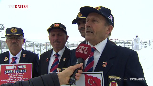 Kars'ta Sarıkamış şehitleri anısına kardan heykeller yapıldı