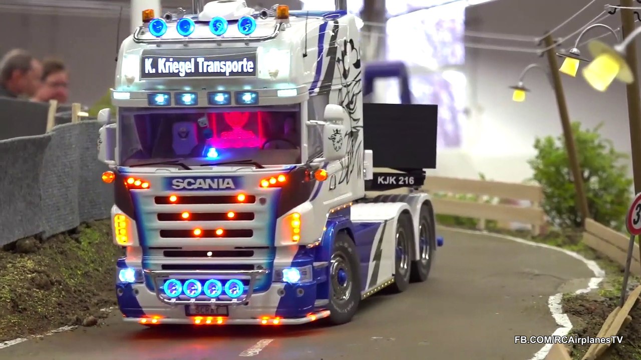 MEGA COMPL. OF RC TRUCKS, RC CARS, RC SCALER & RC CONSTRUCTION EQUIPMENT -- HEAVY HAULAGE RC´S