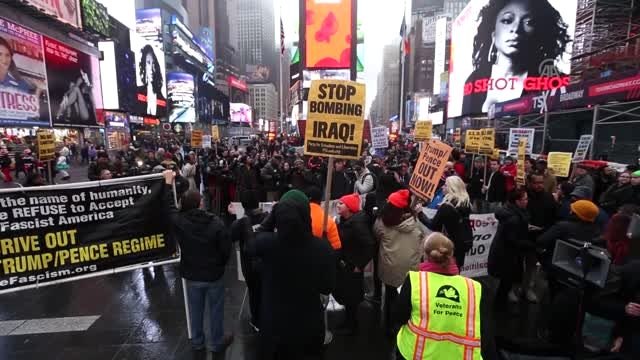 İran ile savaşa hayır protestosu düzenlendi - NEW