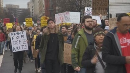 Más de 70 ciudades de EE.UU. se manifiestan contra el ataque de Trump a Irán