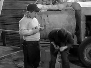 beaver & larry mondello manipulating currency.