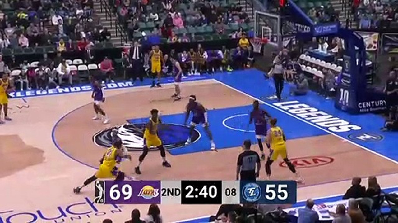 Antonius Cleveland with 25 Points vs. South Bay Lakers
