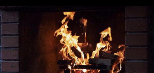 Fireplace l Christmas eve fireplace