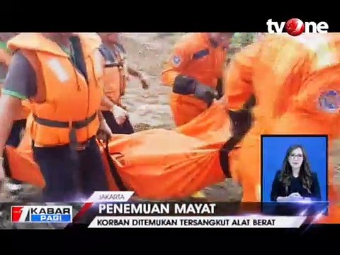 Penemuan Mayat Pria Paruh Baya di Tepi Kali Ciliwung