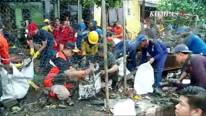 Gaya Anies Kerja Bakti: Pakai Topi Terbalik, Rompi dan Boots